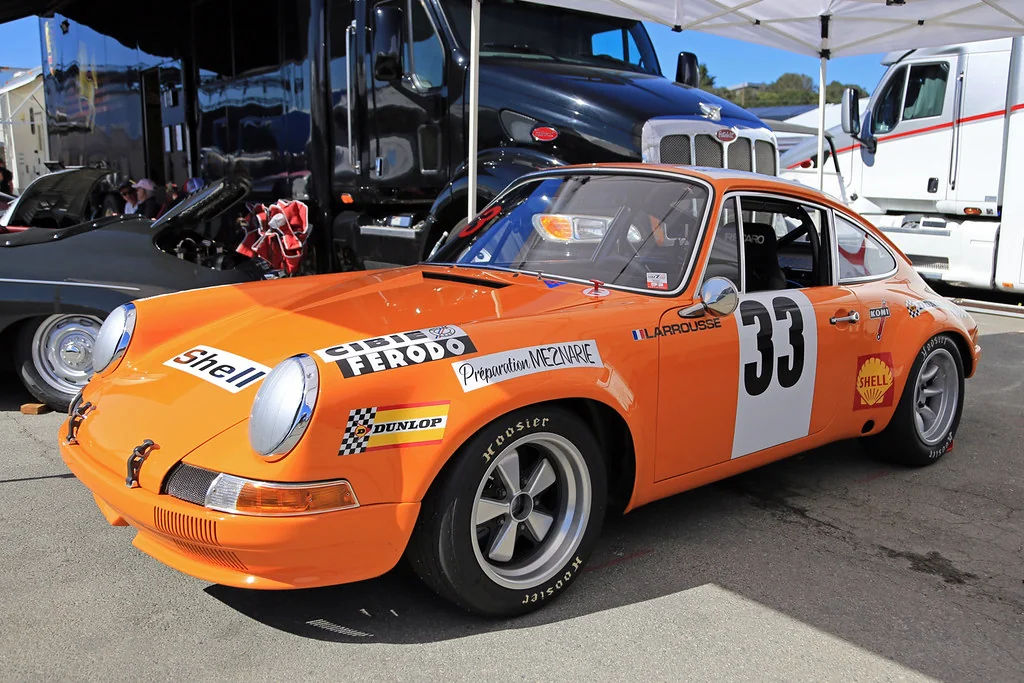 911 030 0949 - Gérard Larousse
